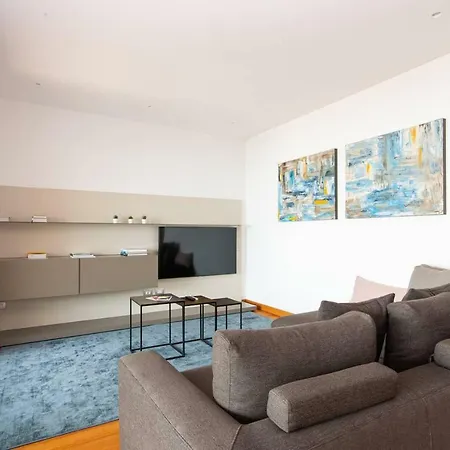 Portopiccolo Luxury Penthouse 아파트 *